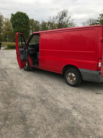 Ford Transit 2.2 mit tüv