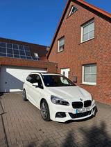 BMW 220 Gran Tourer xDrive *M Sportpaket-7 Sitze-HUD - mit Diesel-Antrieb Autos in Minden: Kleinbus