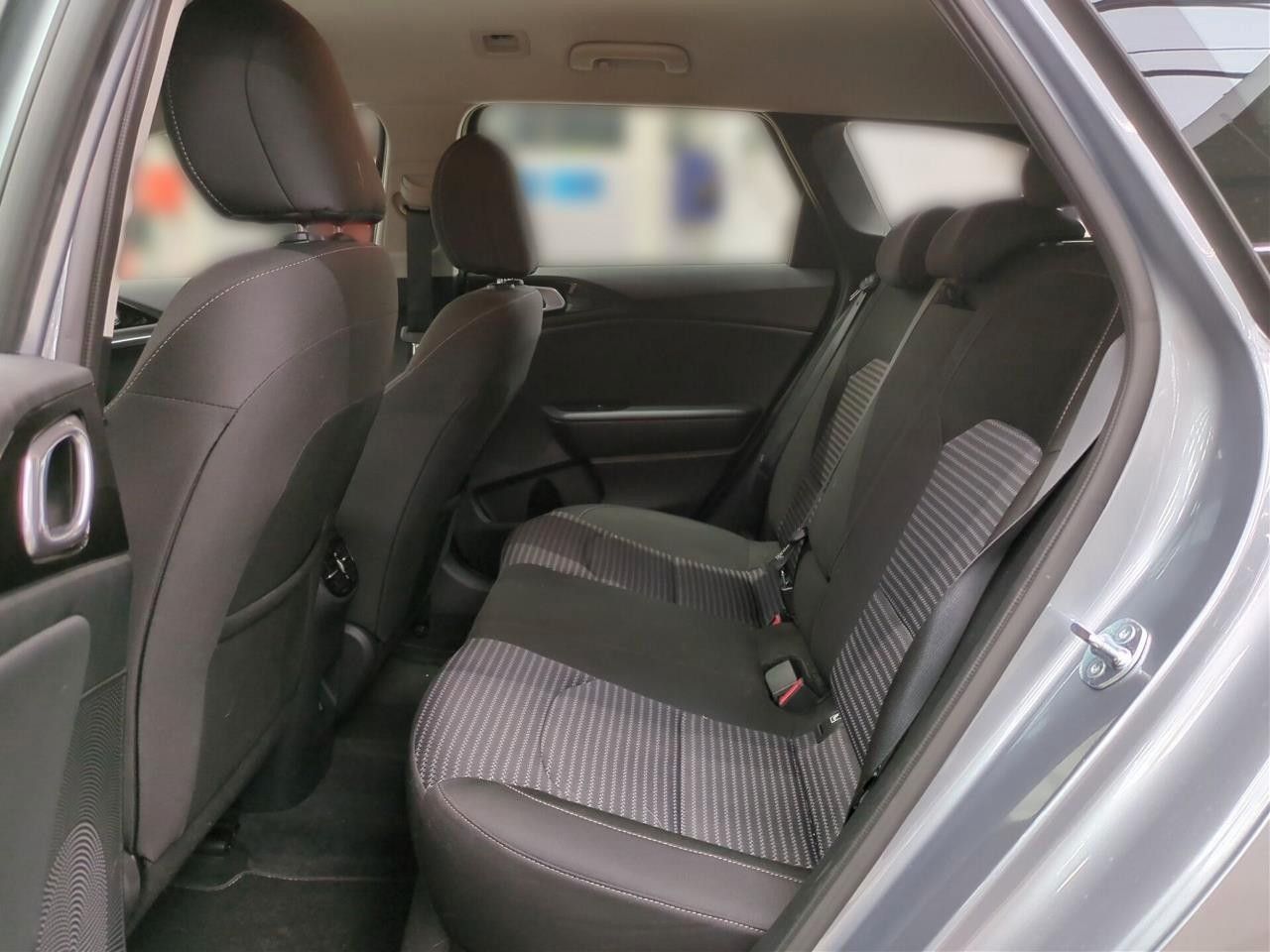 Fahrzeugabbildung Kia CEED_SW 1.5T 140 DCT7 VISION KOMF+ (NAV)