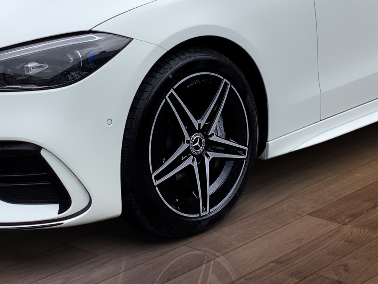 Fahrzeugabbildung Mercedes-Benz C 180 T AMG+NIGHT+DIGITALL+AHK+LENKRADHEIZ+