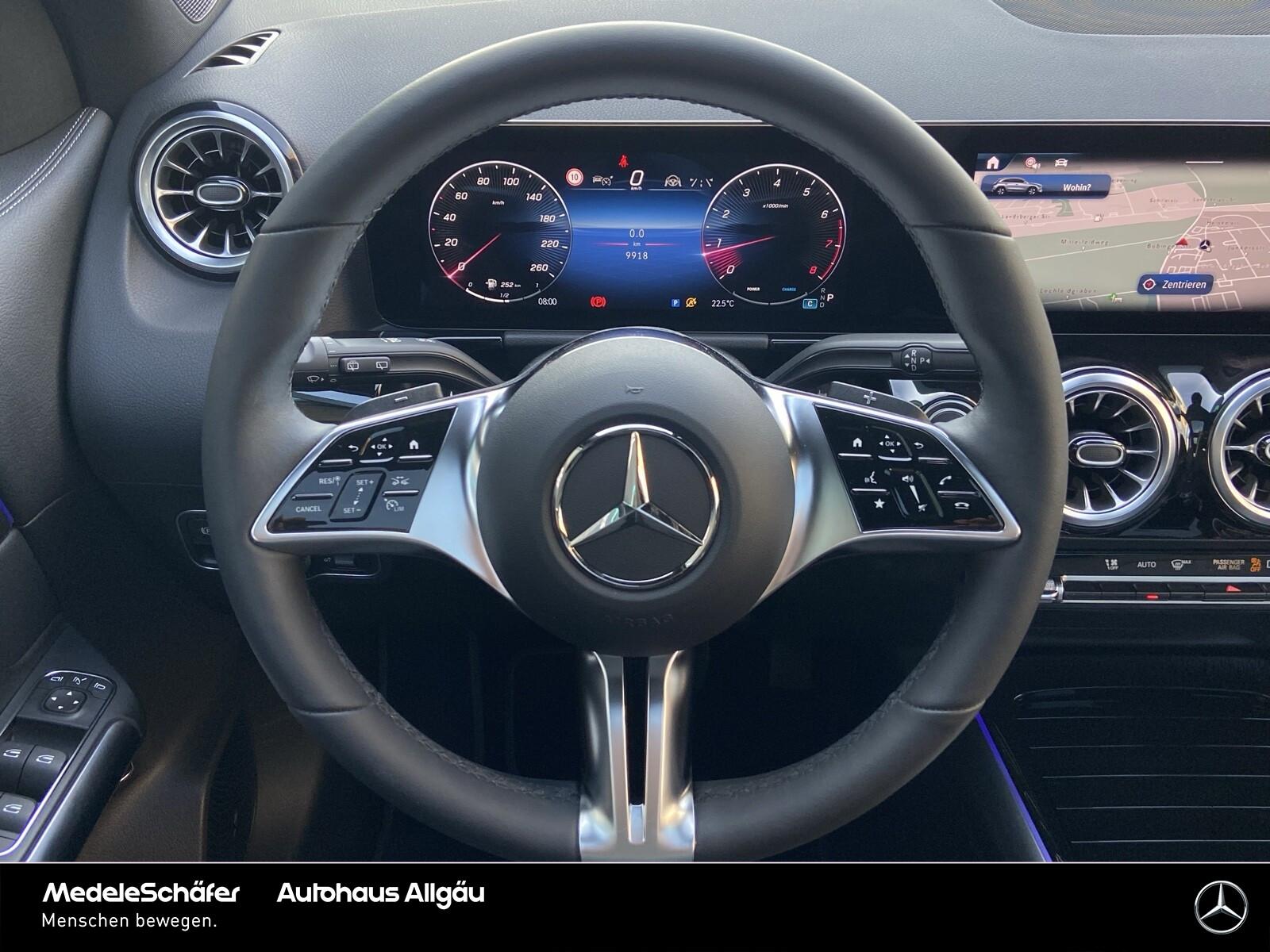 Mercedes-Benz GLA Progressive Night AHK Pano MultiLED Dist, миниатюра 17