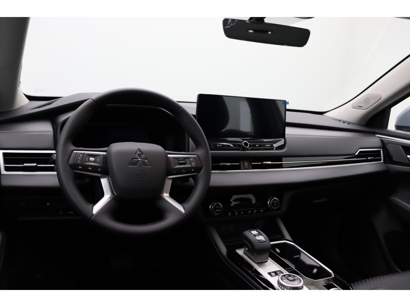 Fahrzeugabbildung Mitsubishi Outlander 2.4 PHEV 100 kW S-AWC Diamant ACC LED
