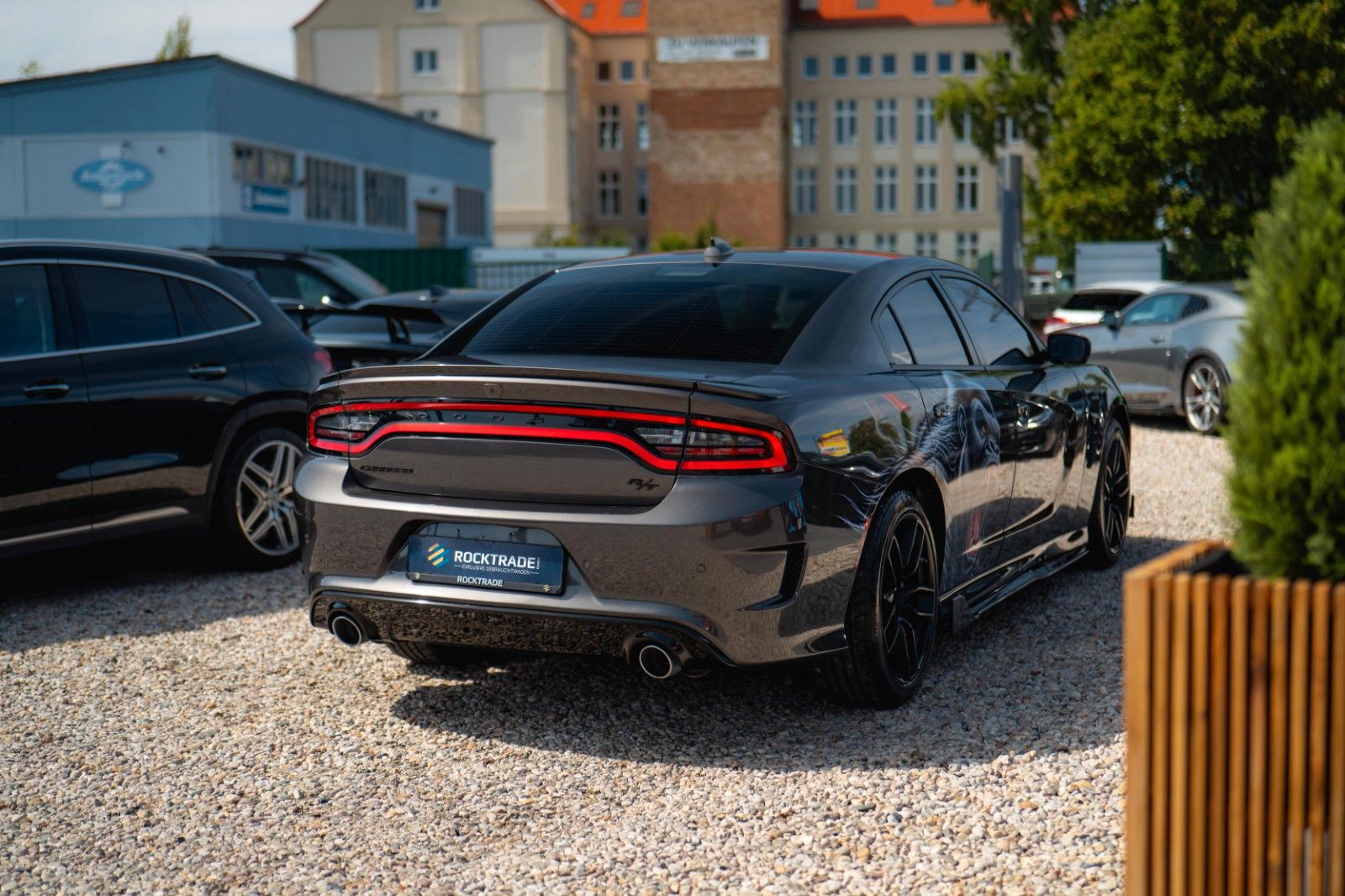 Fahrzeugabbildung Dodge Charger 5.7 V8 HEMI R/T KONG Night Performance