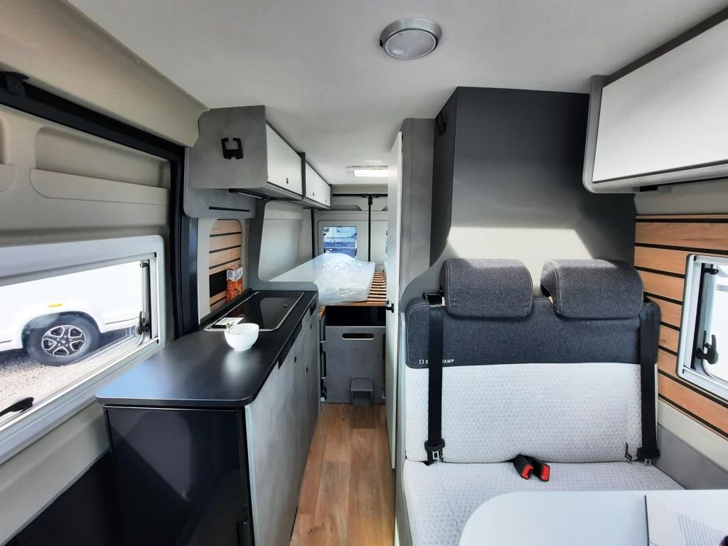 Fahrzeug Übersicht 6 Fahrzeugabbildung Crosscamp ADVTR 6.4 EF Verfüg./Sparen Sie 1.299,- €