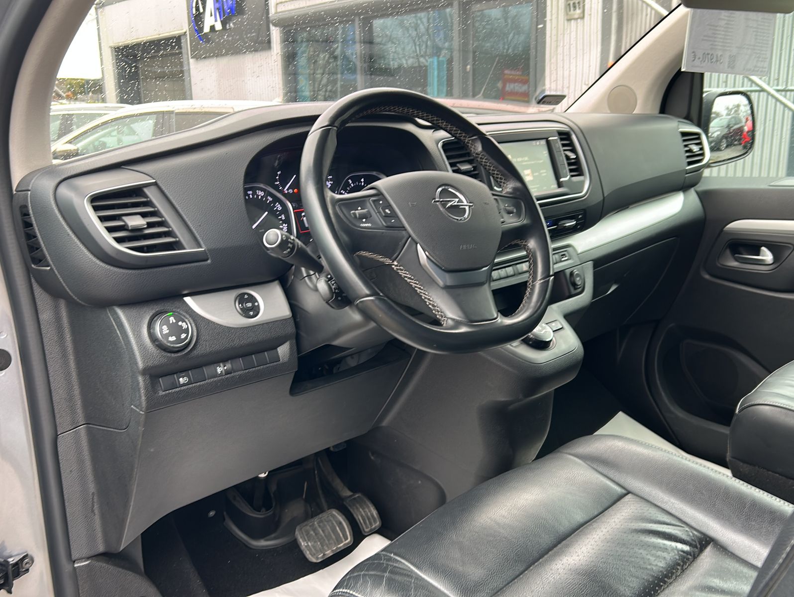 Fahrzeugabbildung Opel Zafira Life 2,0 Ltr. - 130 kW CDTI