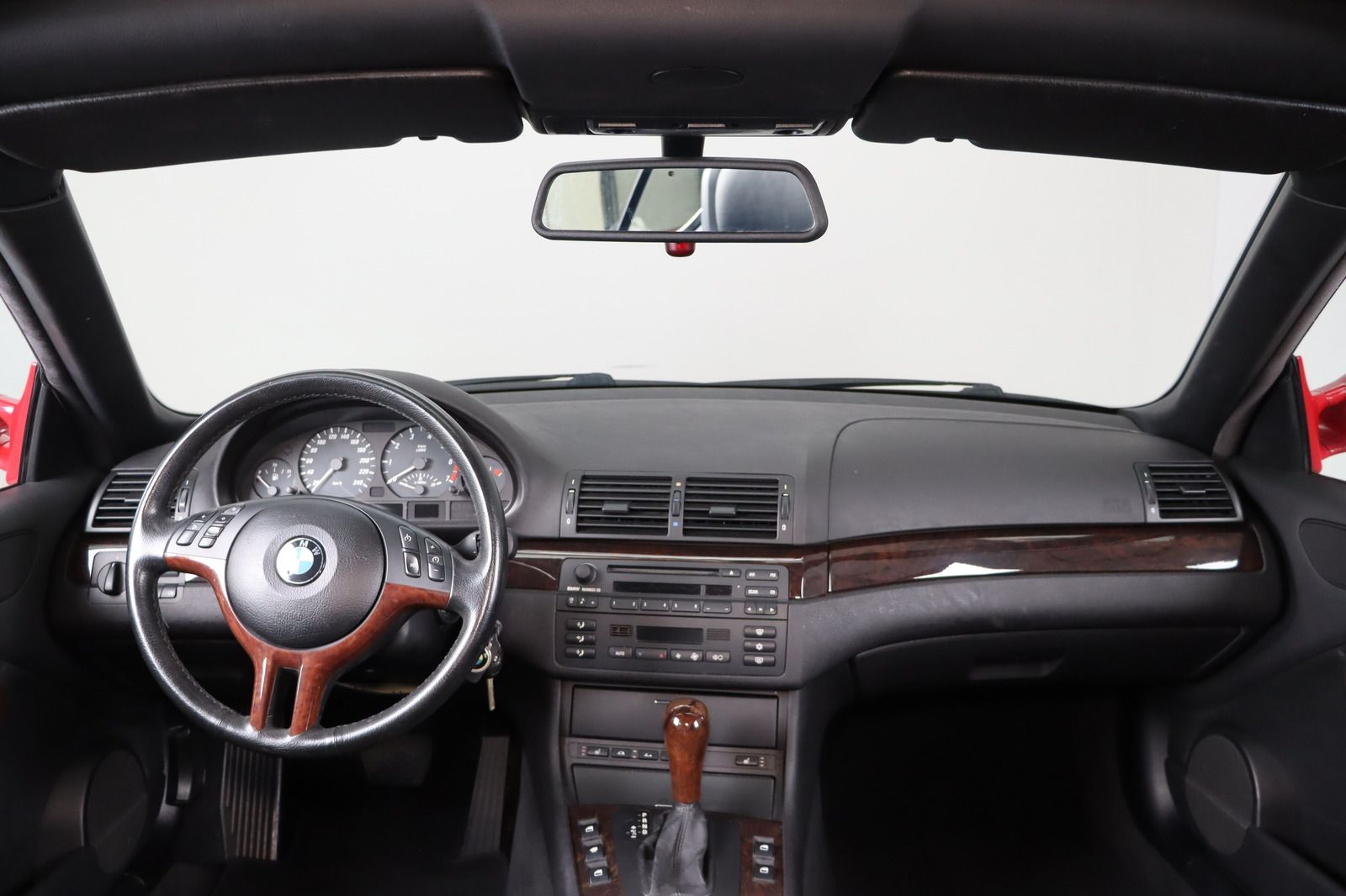 Fahrzeugabbildung BMW 323 Ci Cabrio Sitzhzg. * Leder * Klimaautom.