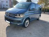 Volkswagen T6 Multivan 205PS 7-Sitz/ACC/AHK/Standh./Alcant. - Volkswagen T6 Multivan in Karlsruhe