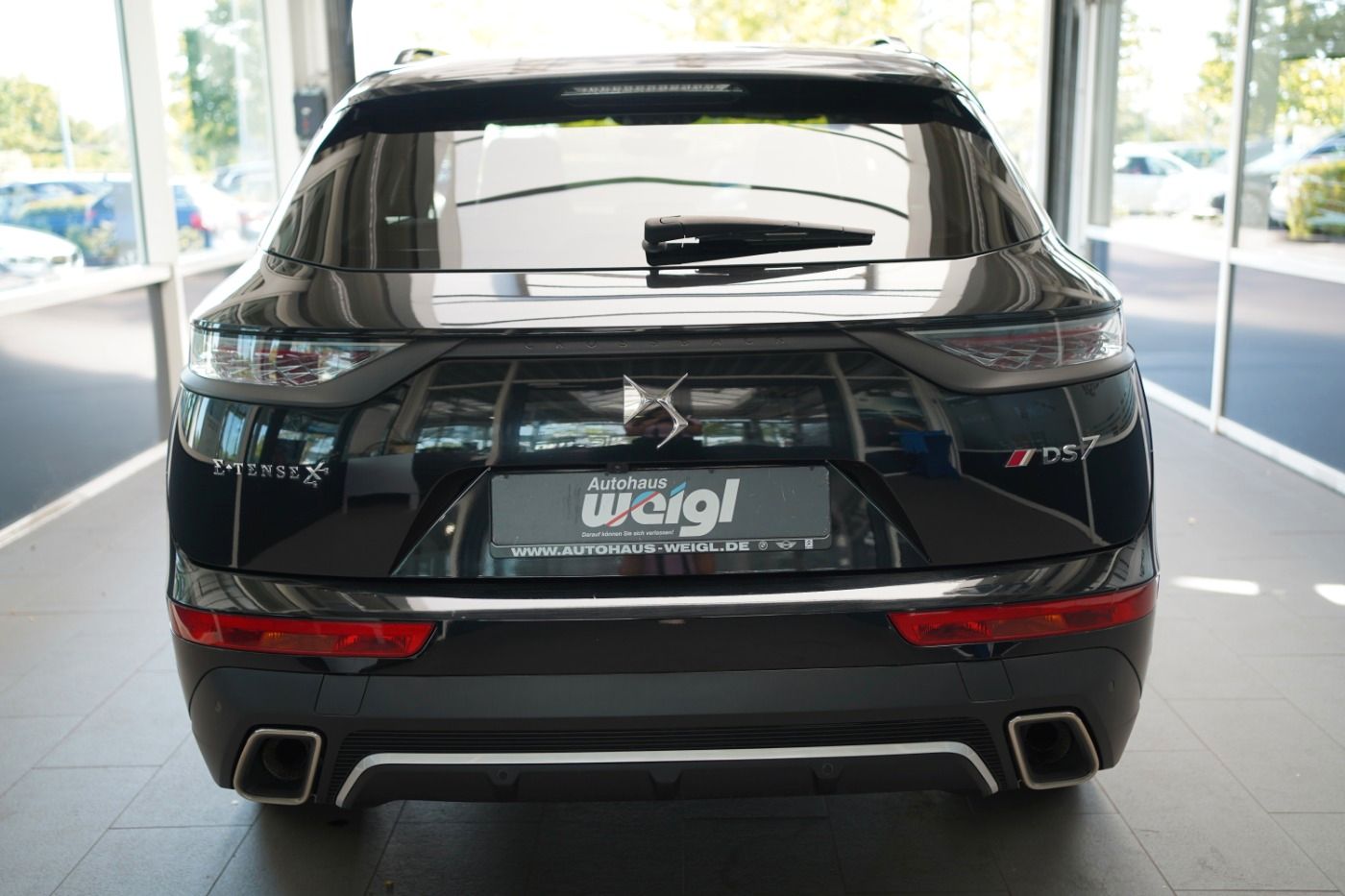 Fahrzeugabbildung DS Automobiles DS7 Crossback E-Tense 4x4 300 Anhängerkupplung