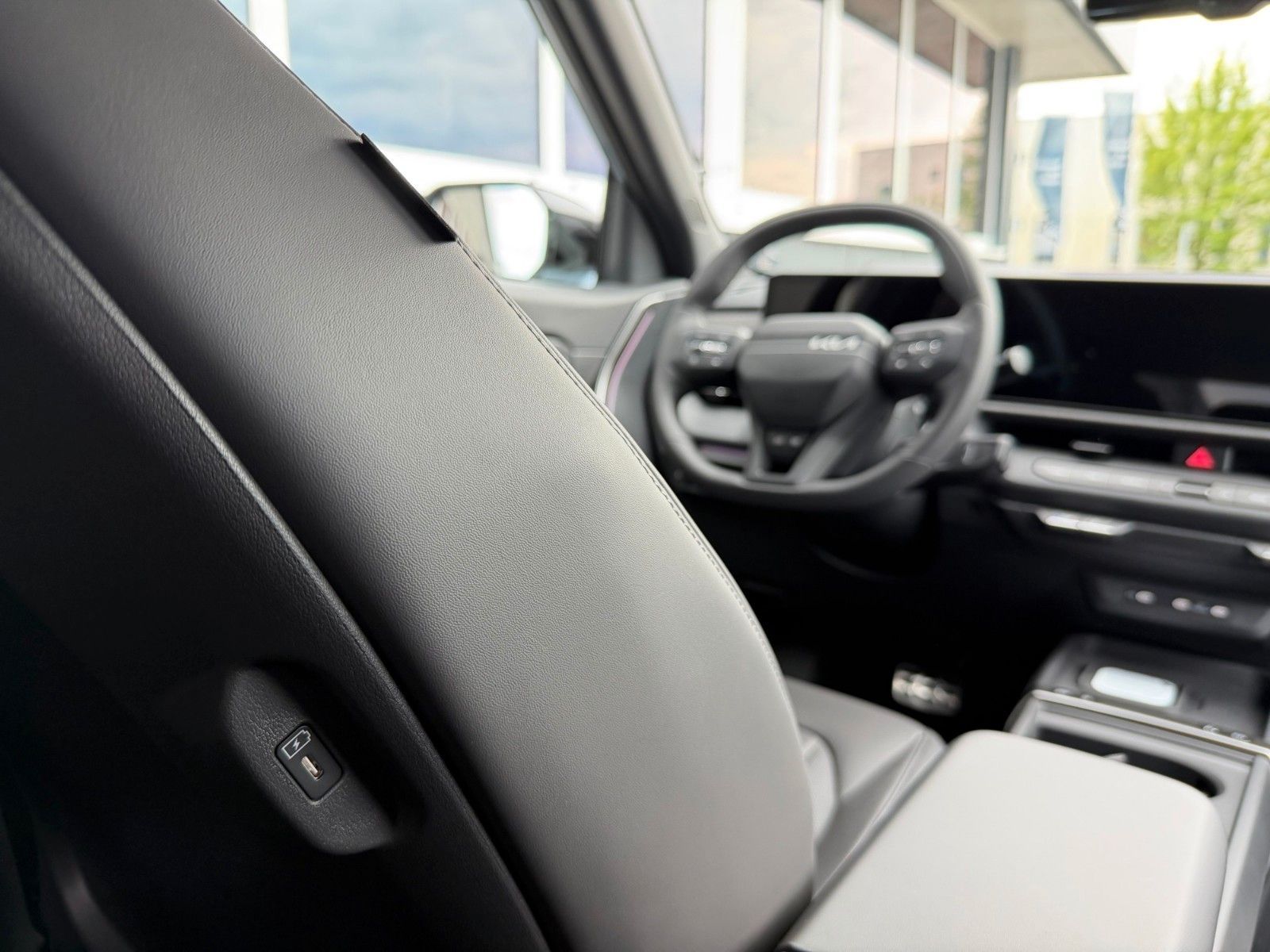 Fahrzeugabbildung Kia Seltos 1.6T 180 AWD DCT X-LINE STD