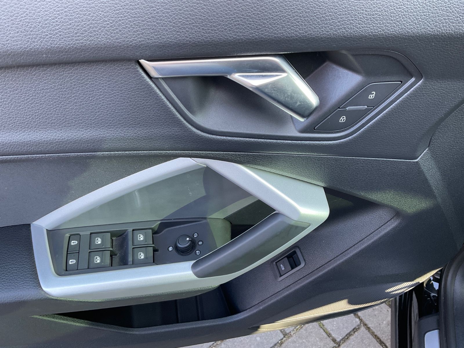 Fahrzeugabbildung Audi Q3 35 TFSI S tronic,Panorama,LED,Carplay,Navi