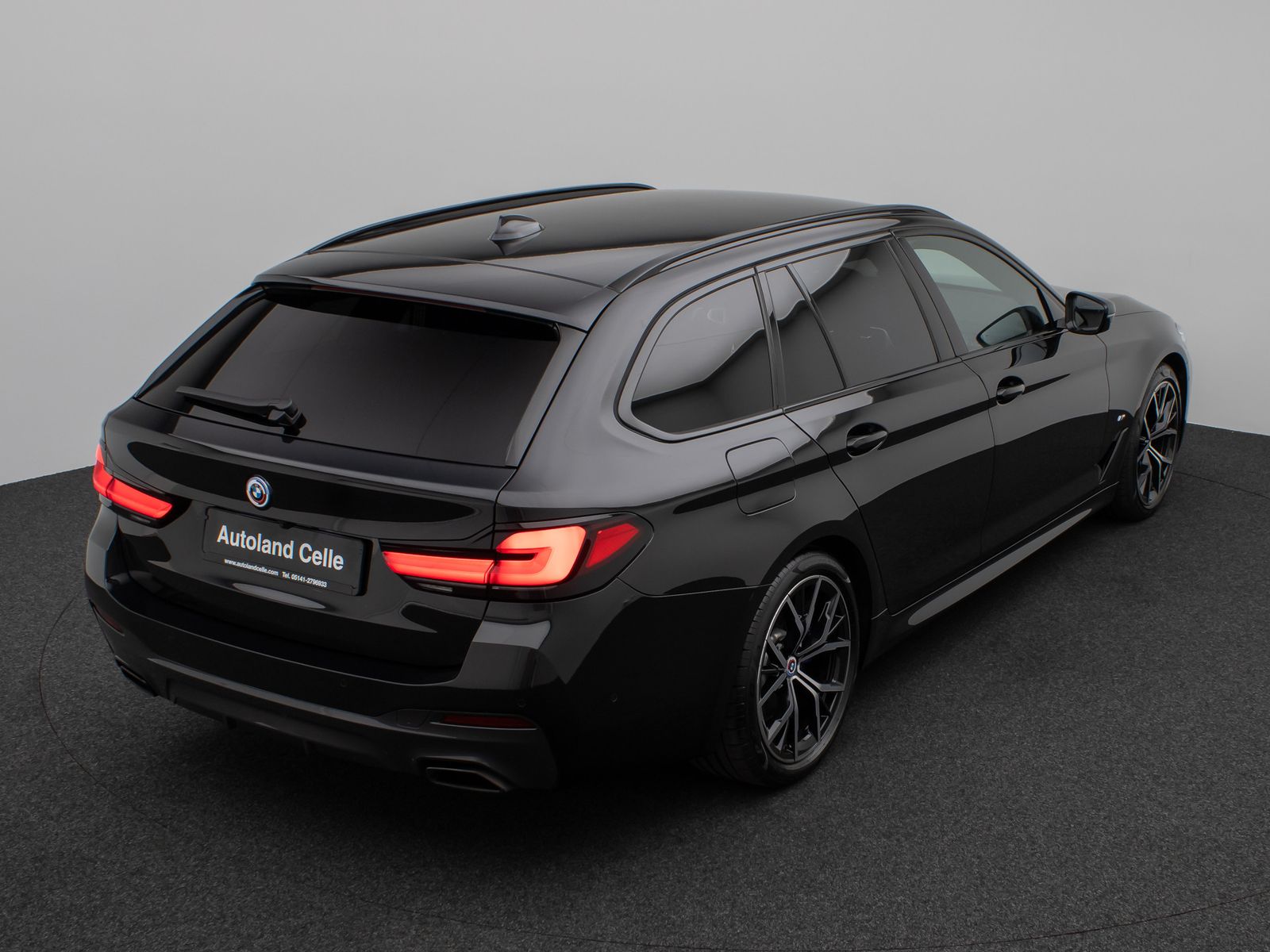Fahrzeugabbildung BMW 540d xD M Sport Kamera Laser HUD DAB H/K Komfort