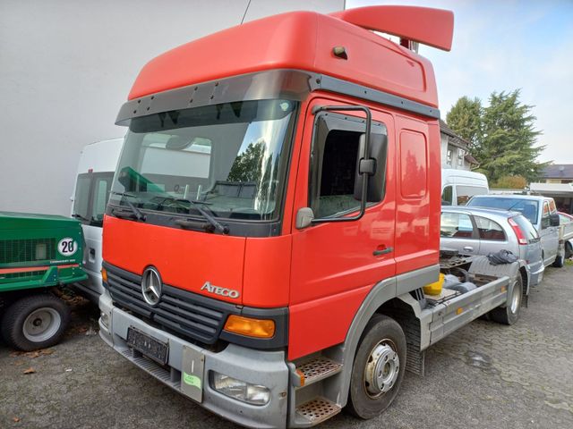 Mercedes-Benz Atego 823----3500.-Investiert auch mit Auflieger