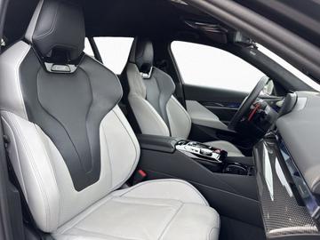 2025 BMW M5 — миниатюра 13