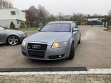 Audi A6 Avant Quattro S-Line - Audi A6 aus 2005: Line