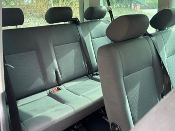Volkswagen T5 Transporter - 11
