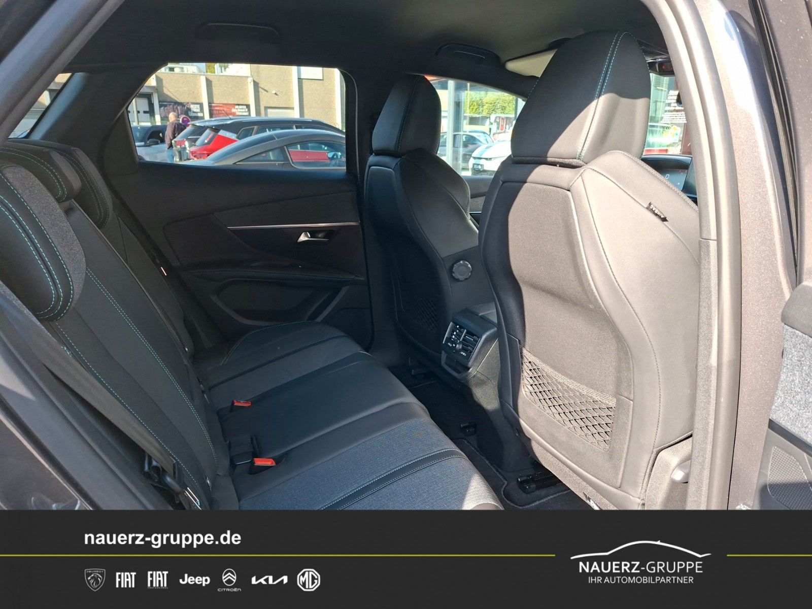 Fahrzeugabbildung Peugeot 3008 Allure Pack Navi Keyless Kamera Sitzheiz.