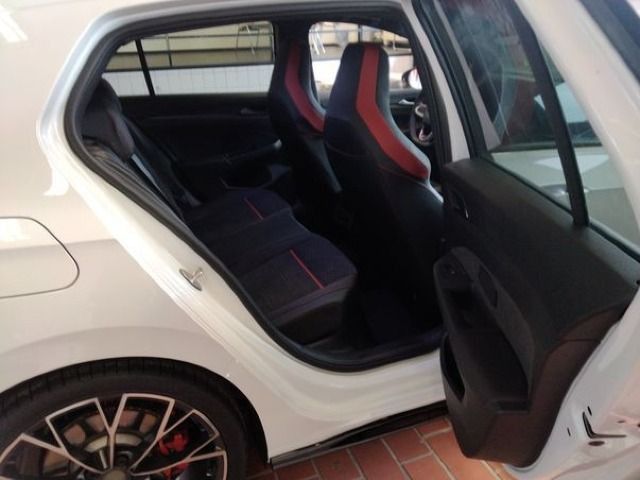 Volkswagen Golf - Bild 8