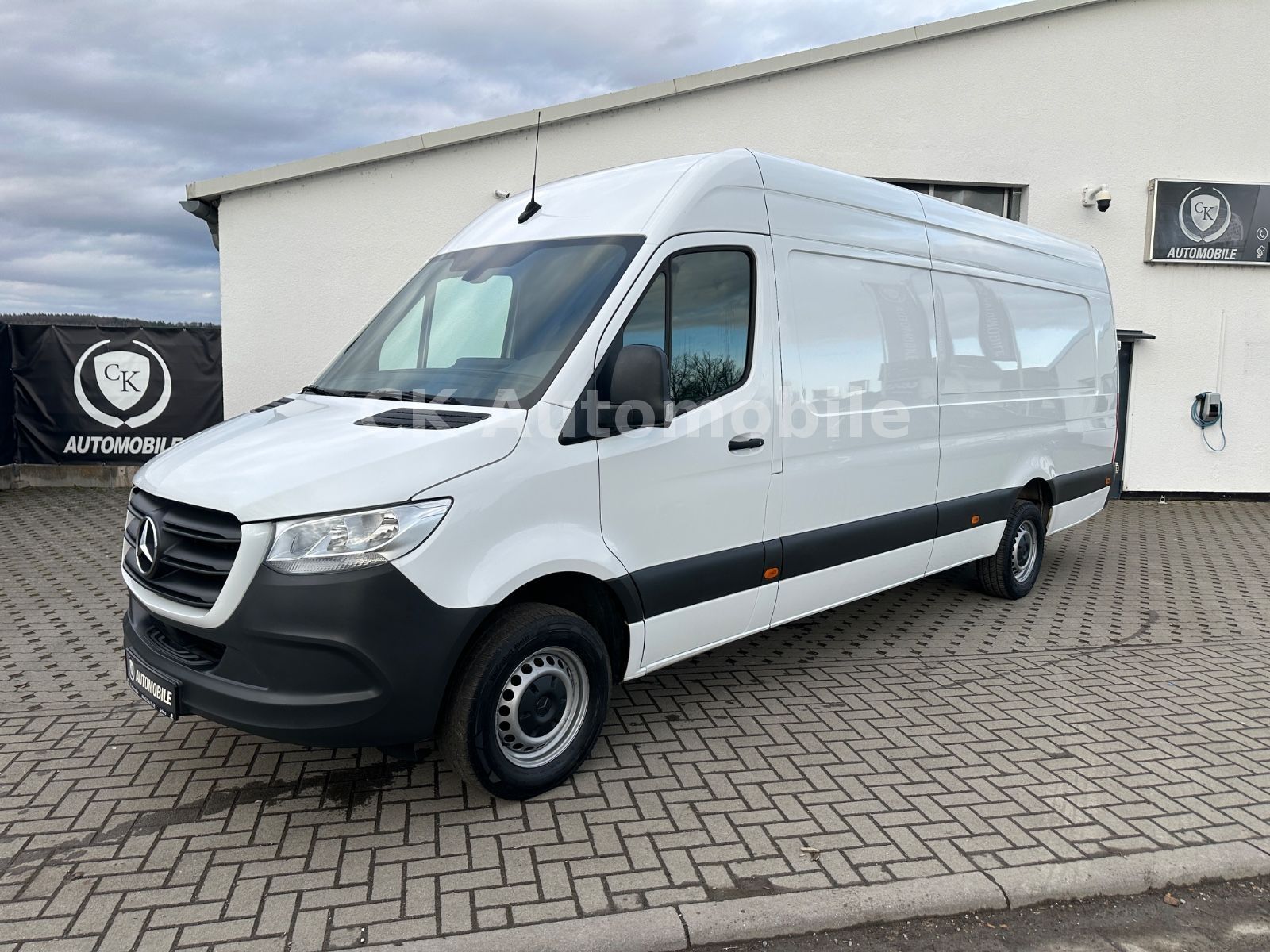 Fahrzeugabbildung Mercedes-Benz Sprinter III Kasten 315 CDI RWD Jumbo XXL H2/L5