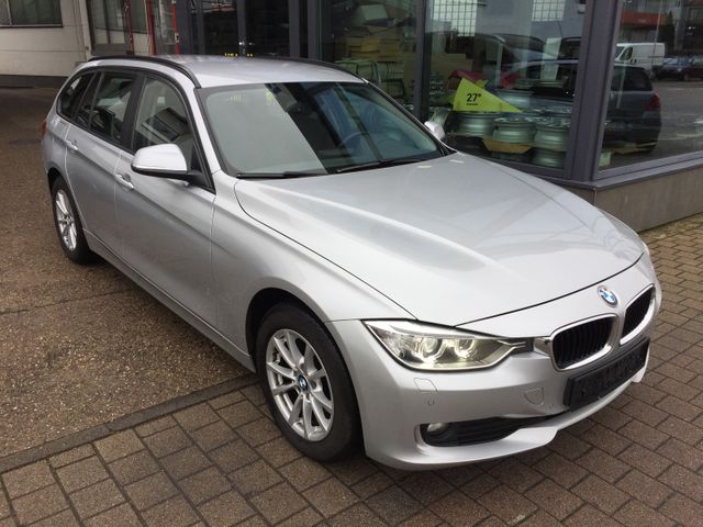 BMW 320d xDrive Touring