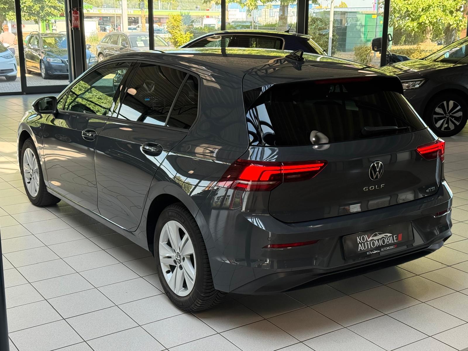 Volkswagen Golf VIII Lim. 1.5 eTSI 110 kW Life/LED/DSG, миниатюра 6