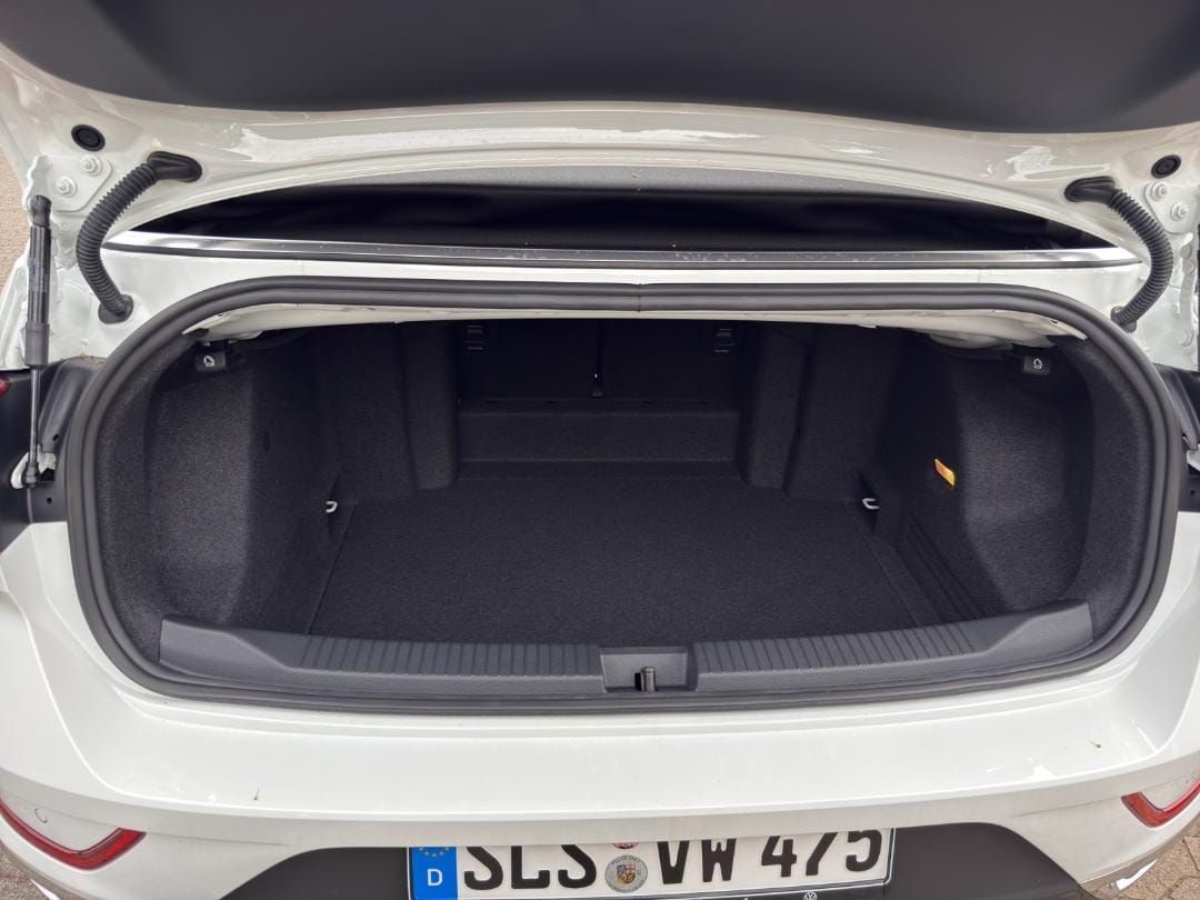 Fahrzeugabbildung Volkswagen T-Roc Cabriolet ENERGY RFK.AHK.Plus Paket.Keyles