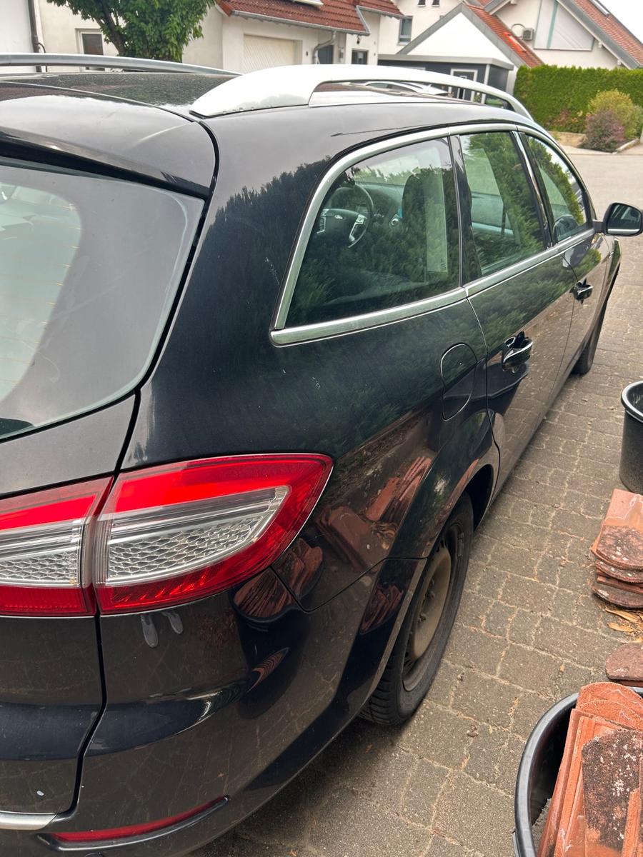 Ford Mondeo 2011 — engine 1.997 cm³, 163 HP (120kW)