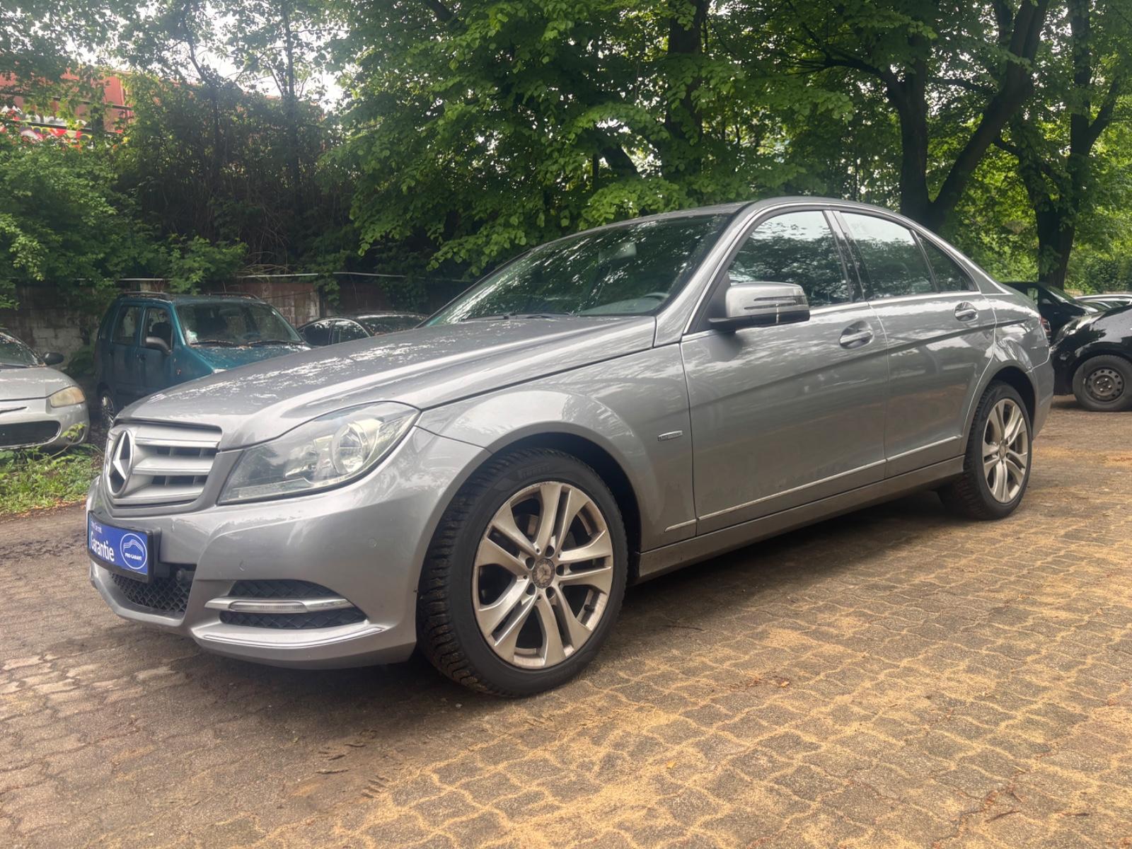 Mercedes-Benz C 180 C Limousine CGI BlueEfficiency Automatik