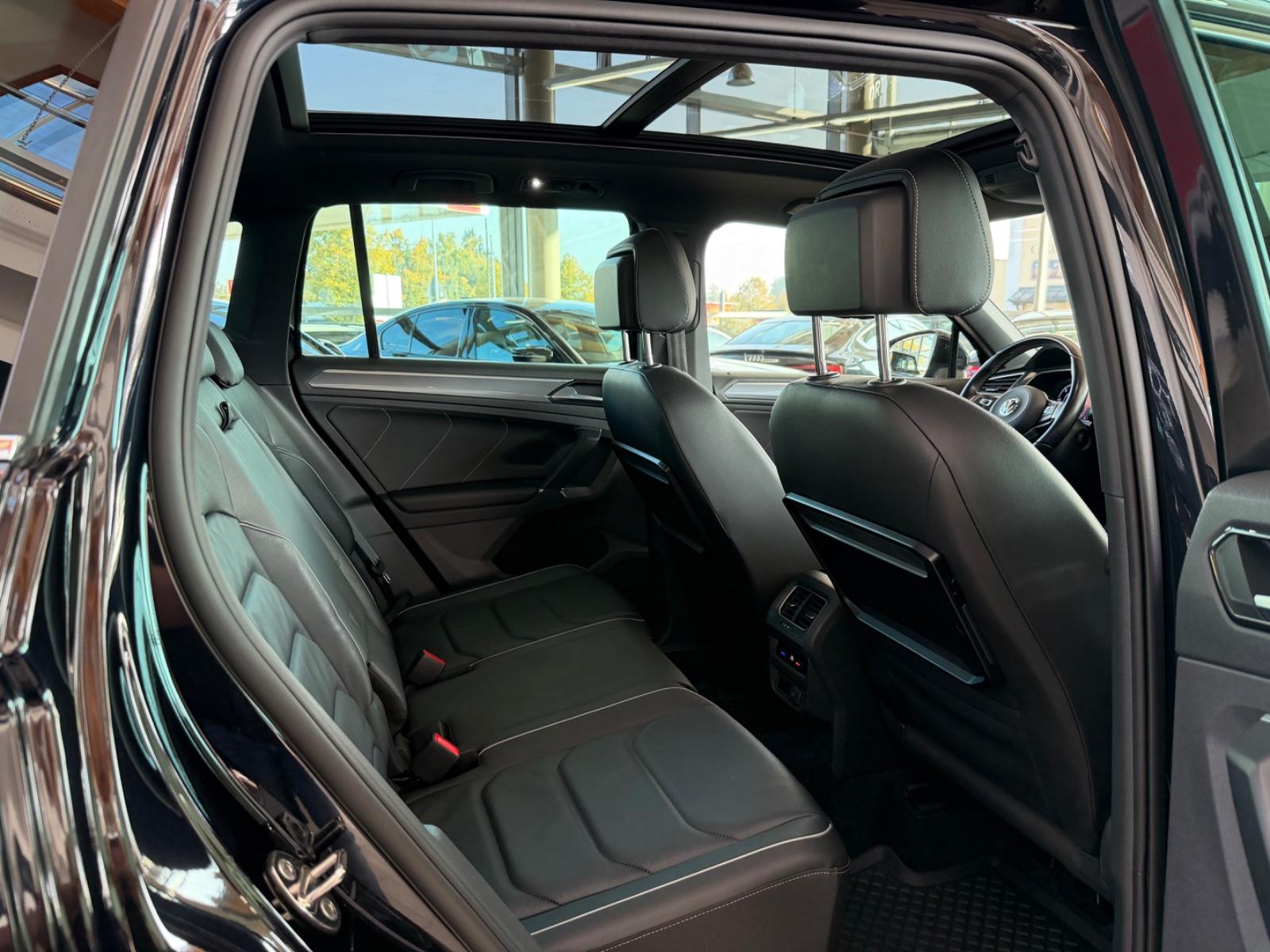 Volkswagen Tiguan 2.0TDI DSG 4M R-Line LED ACC PANO VIRTUA