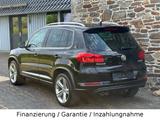 Volkswagen Tiguan Sport & Style BMT 4Motion R-Line - Volkswagen Tiguan: Schwarz
