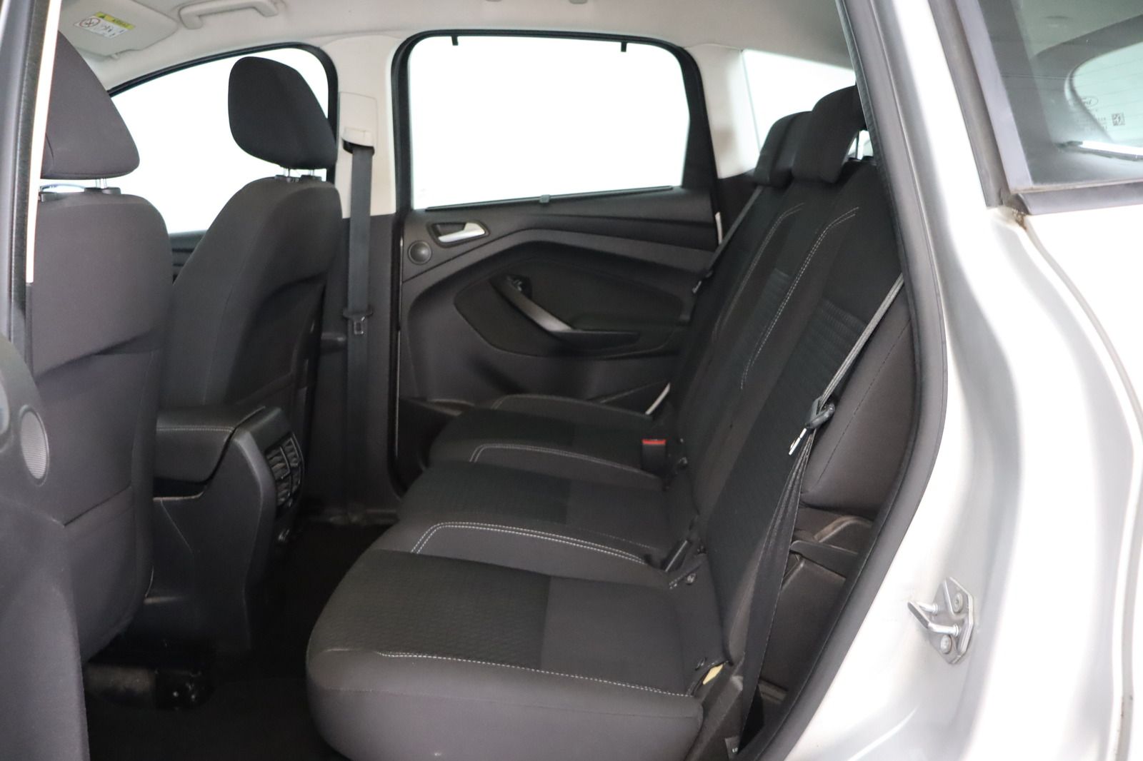 Fahrzeugabbildung Ford C-Max * 1. Hand * HU/AU bis 09.27