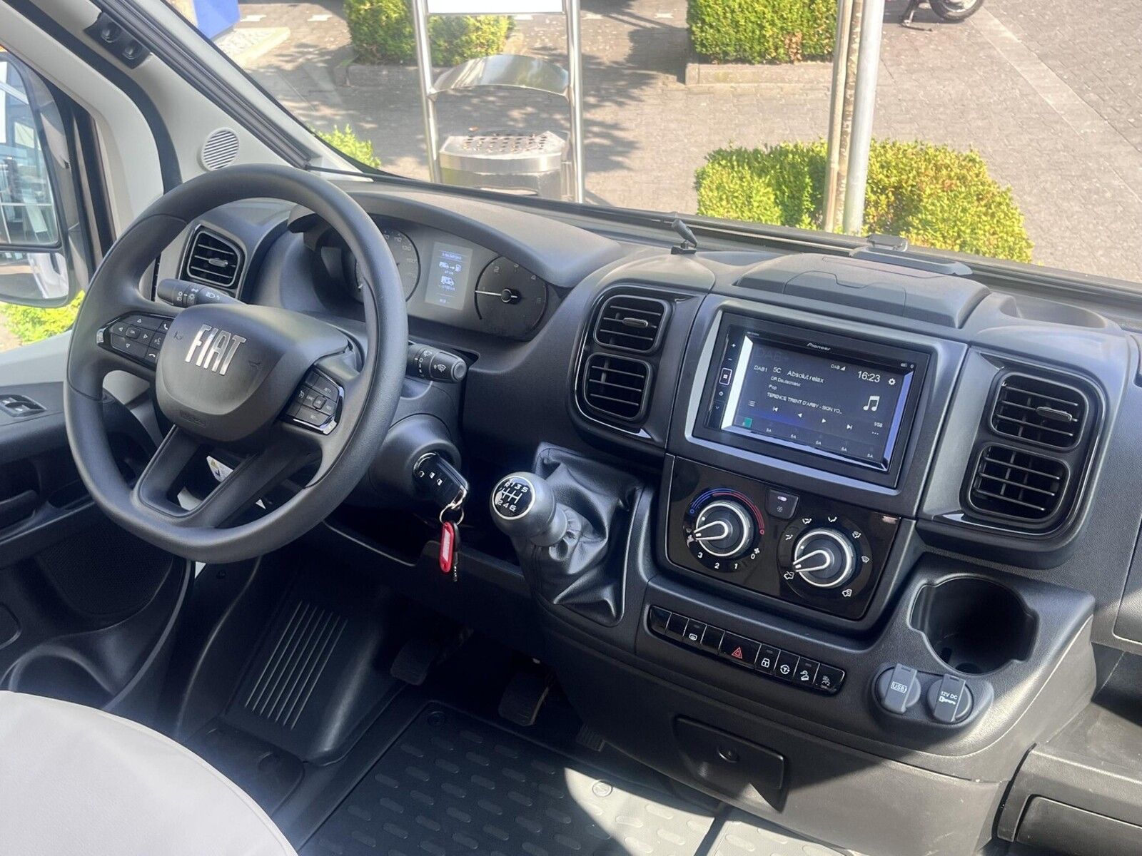 Fahrzeugabbildung XGO Dynamic 99P