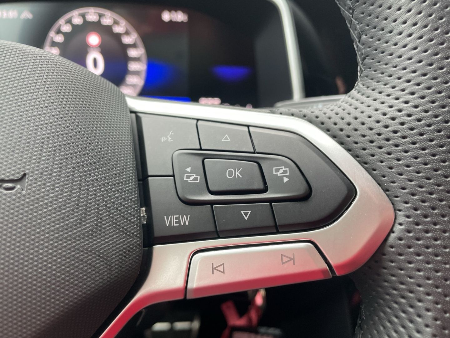 Volkswagen T-Roc - Bild 17