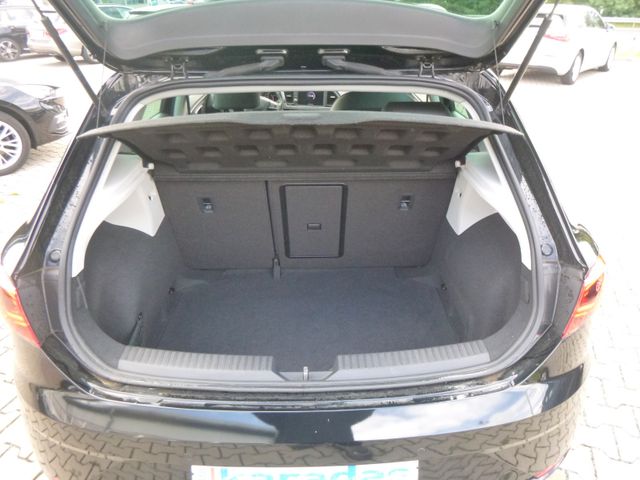 Fahrzeugabbildung Seat Leon 2,0 TDI Xcellence >AUT/NAV/LED/SHZ/Leder<