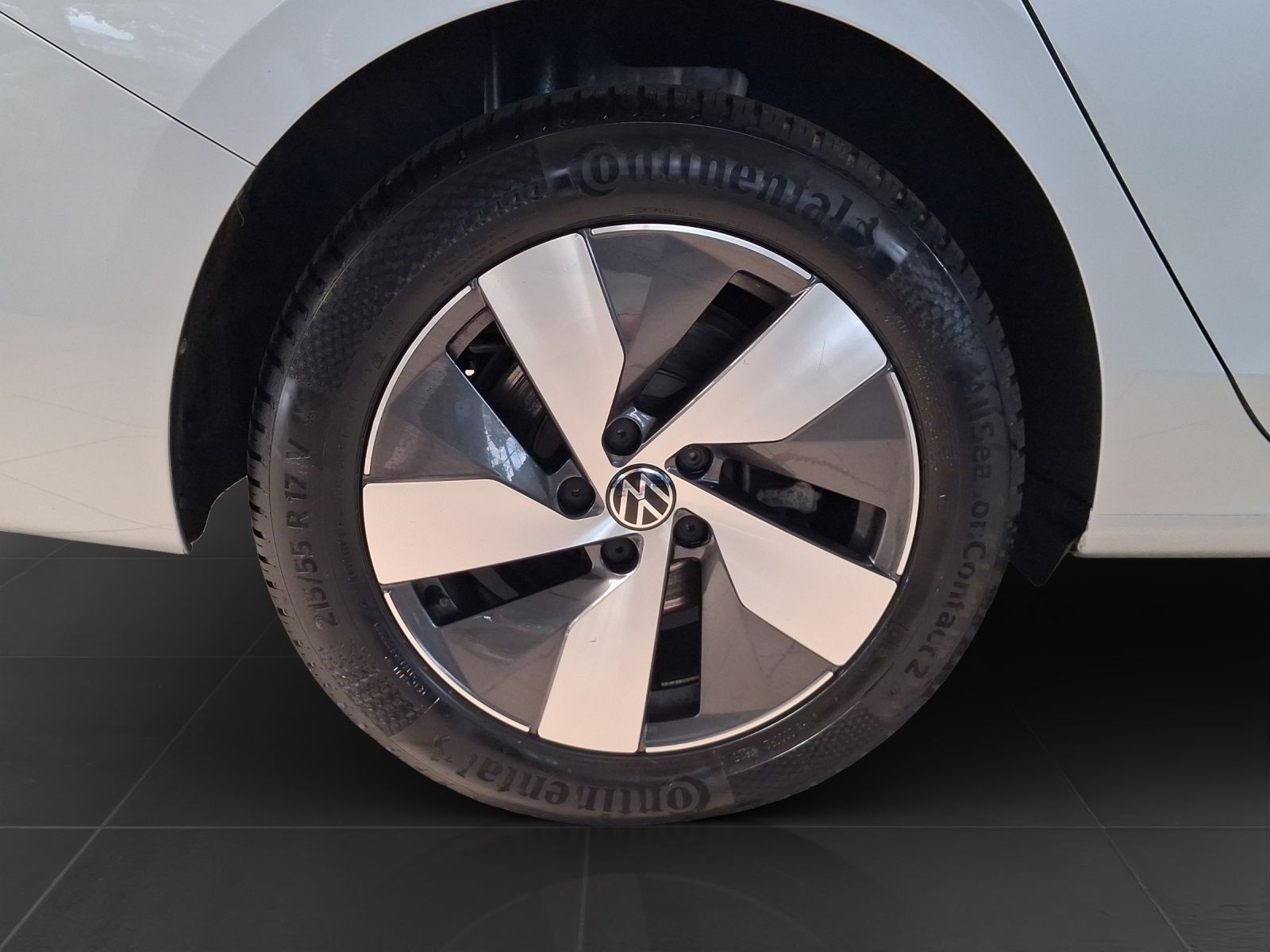 Volkswagen Passat Variant - Bild 7