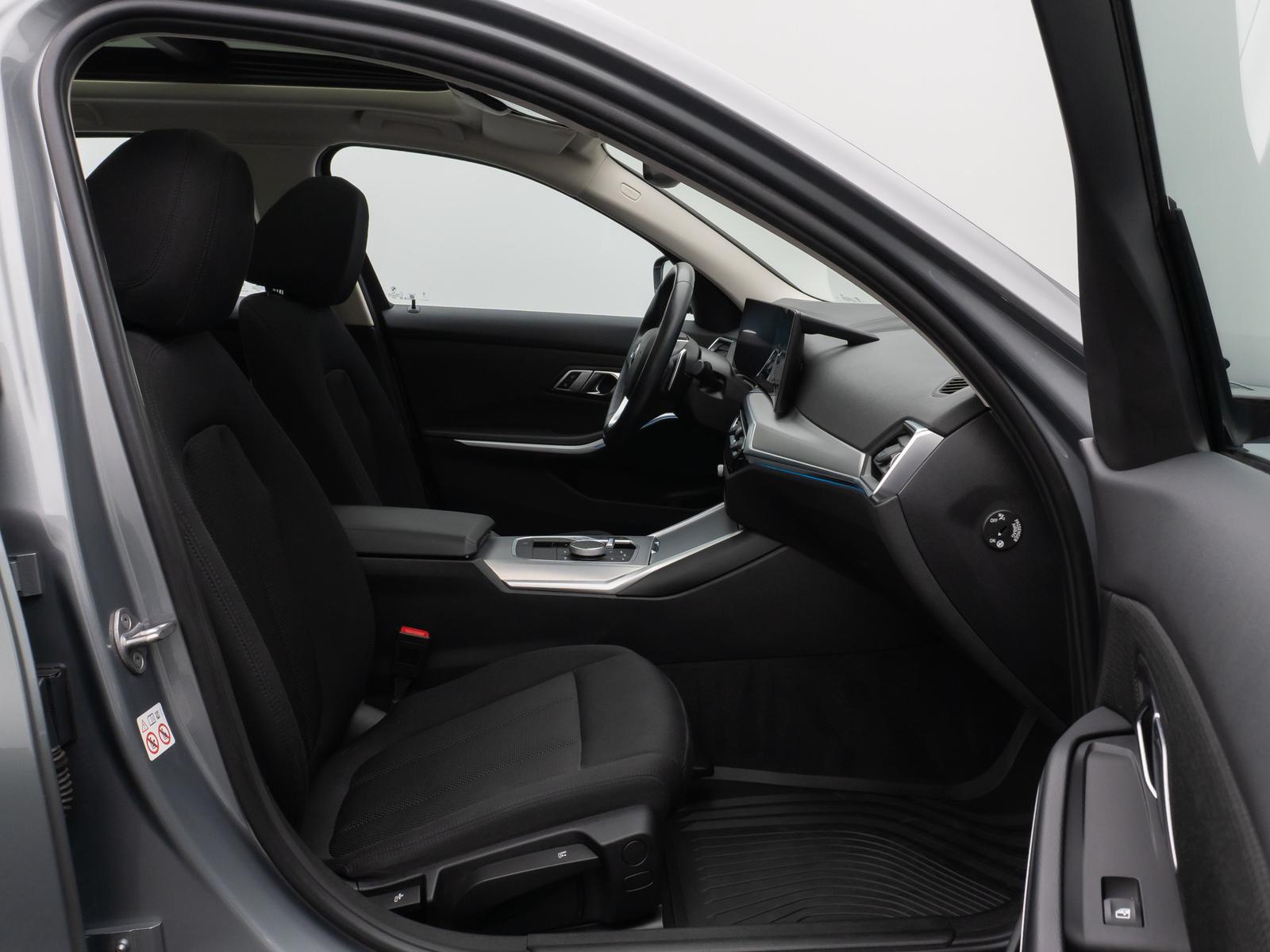 BMW 320 d xD Panorma Kamera DAB Ad.LED Lenkradheizung, миниатюра 24