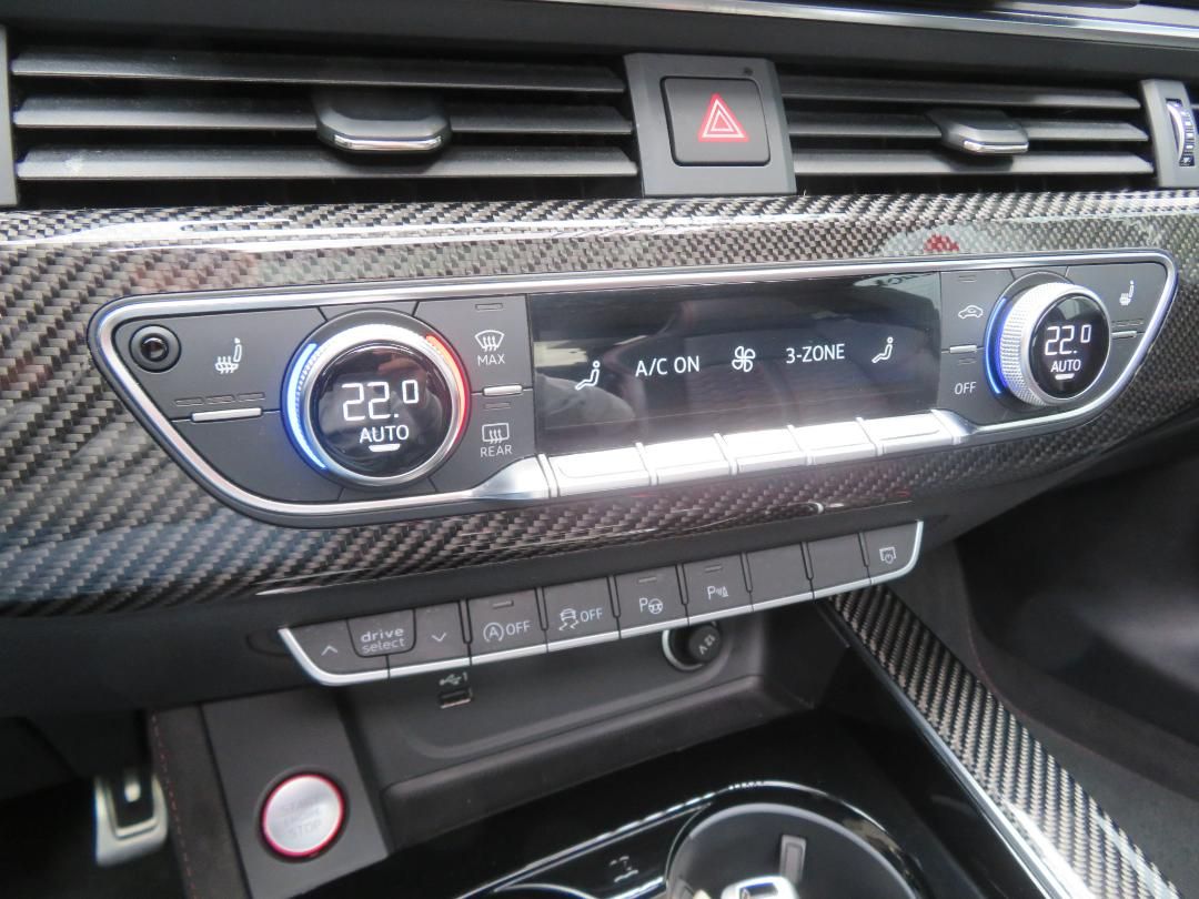 Audi RS 5 Coupé Competition PLUS HuD B&O PANO foto 18