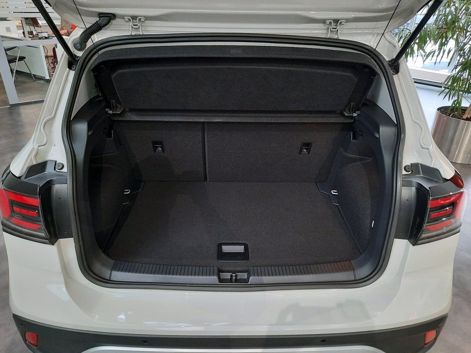 Fahrzeugabbildung Volkswagen T-Cross TSI Goal DSG*AHK*Cam*ACC*APP*PDC*Sitzhzg