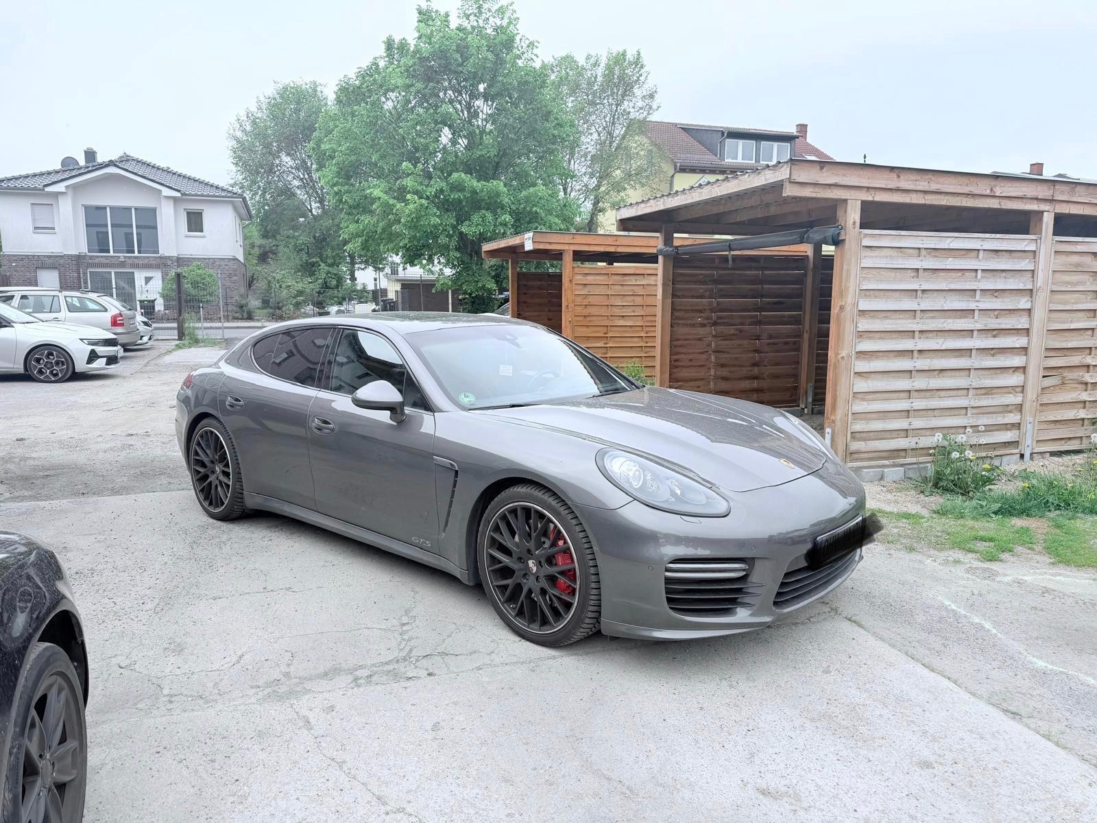 Porsche Panamera GTS 21 Zoll!