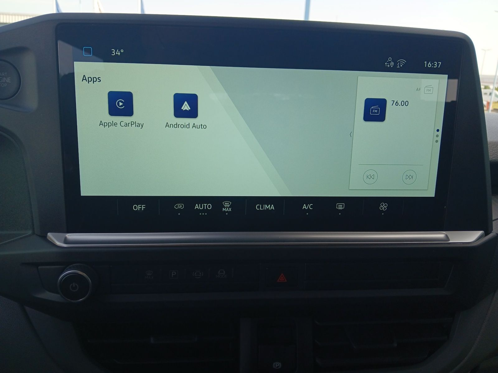 Fahrzeugabbildung Volkswagen T7 Transporter Kombi TDI LR KLIMA RFK PDK