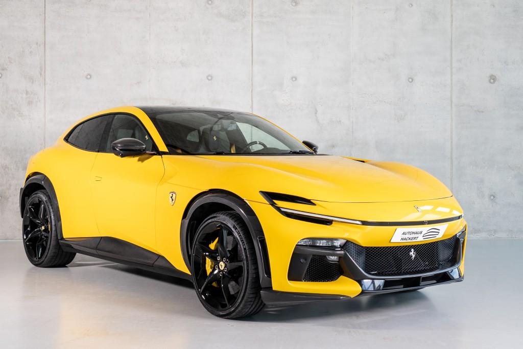 Ferrari Purosangue Full Carbon Panoramic Roof