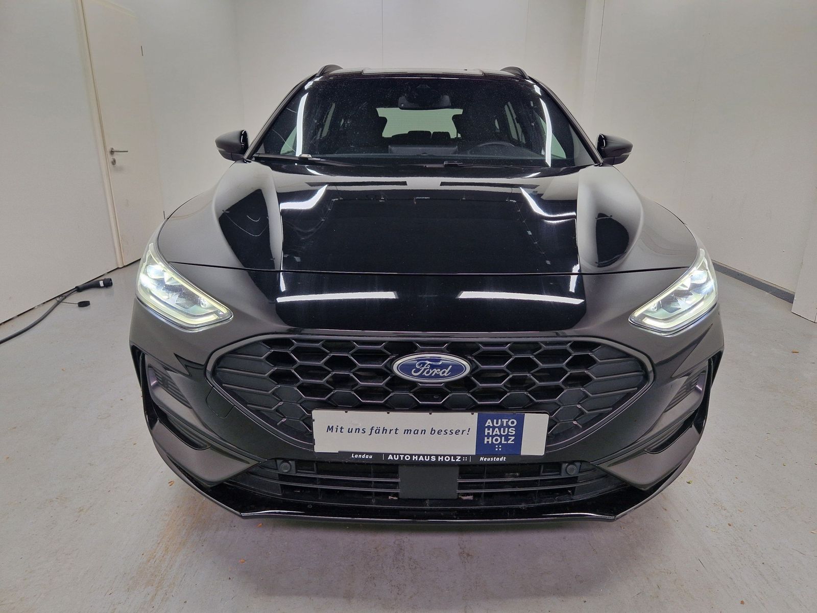 FORD Focus 1.0 EcoBoost MHEV ST-Line ST-Line – Bild 2