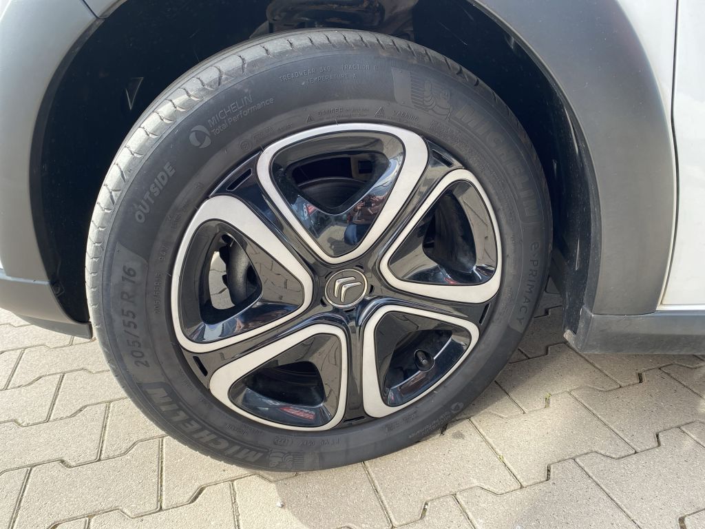 Fahrzeugabbildung Citroën C3 PT 83 S&S C-SERIES *Klimaautomatik*PDC hinten