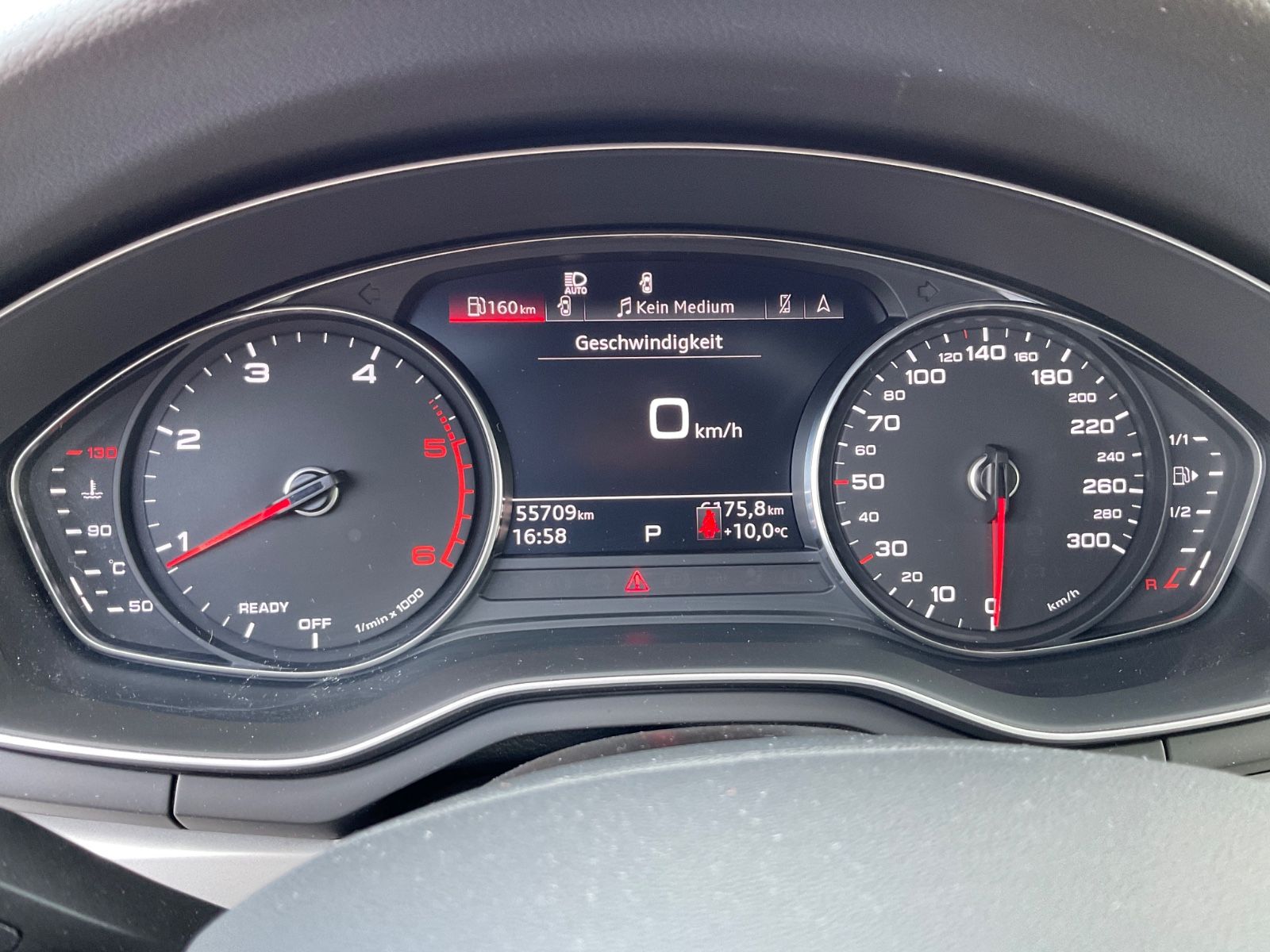 Fahrzeugabbildung Audi A4 35 TDI S tronic Avant,Kamera,Navi,AHK,LED,