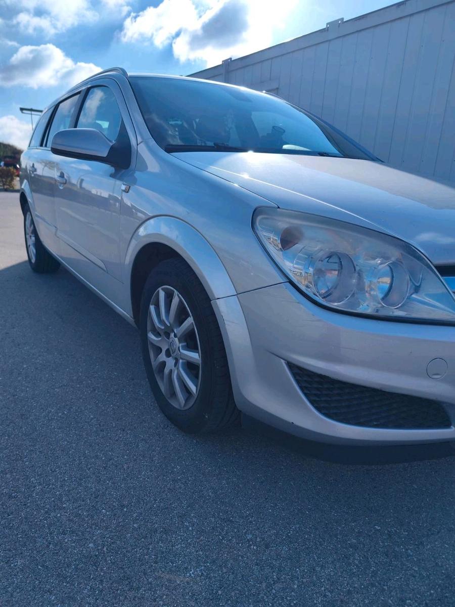 Opel Astra 2007 — engine 101 HP (74kW)