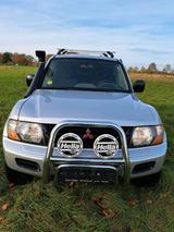 Mitsubishi Pajero  60V - Mitsubishi Pajero V60