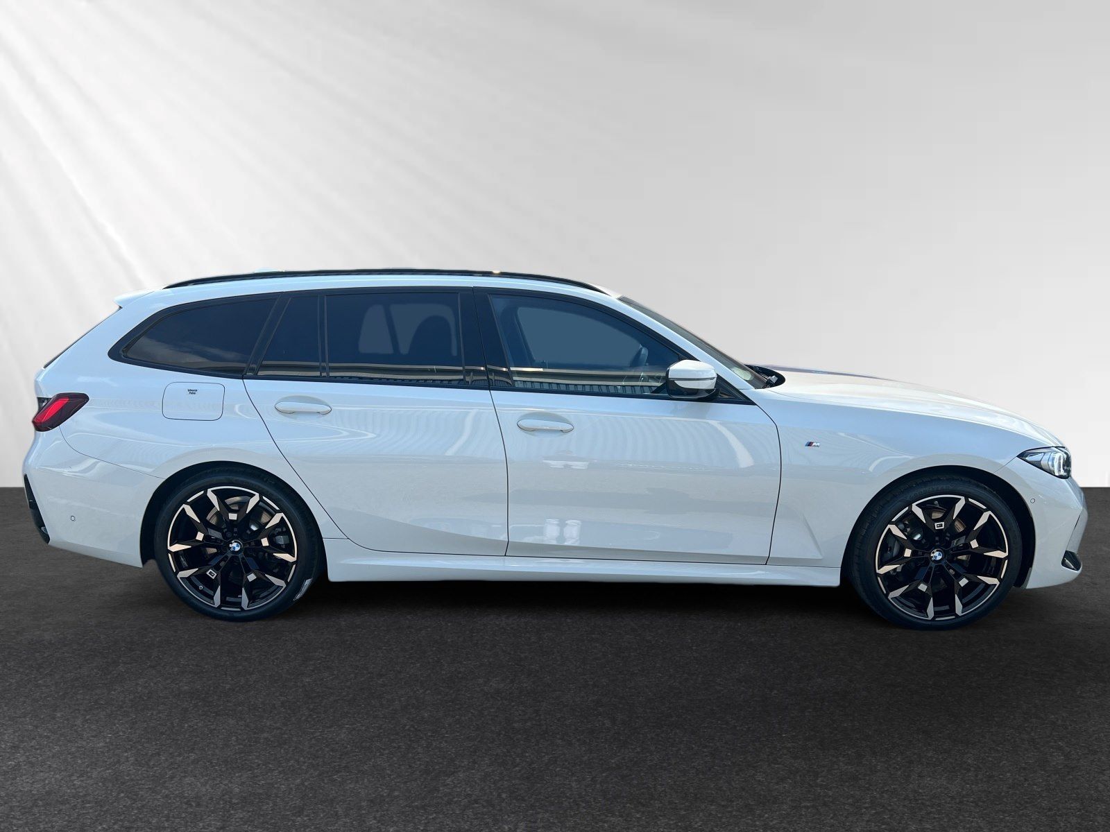 BMW 330i xDrive Touring M Sport AHK Head-Up 19 LMR foto 2