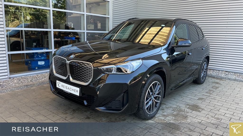 BMW IX1 A XDRIVE30 M-Sport,AHK,el.Sitz+Mem,DA+,Autom