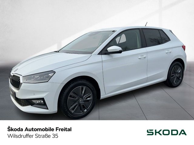 Skoda Fabia Tour 1,0 TSI DSG NAVI/ LED/ SITZHEIZ/ ACC