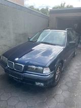 BMW E36 320i - BMW 320: Kombi, E36 320i