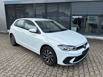 Fahrzeugabbildung Volkswagen Polo VI Life Klima digt. Tacho